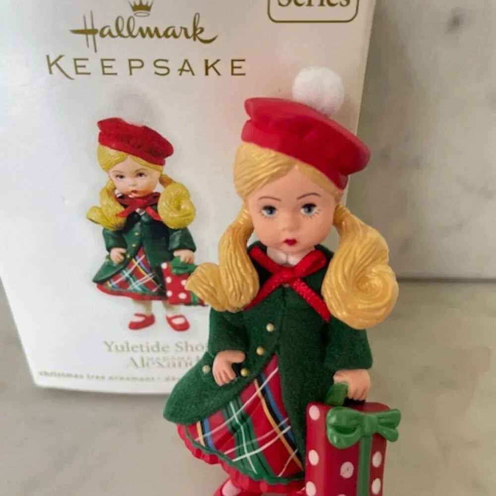 HALLMARK Madame Alexander Yuletide Shopper 2011 Ornament #16 IOB
